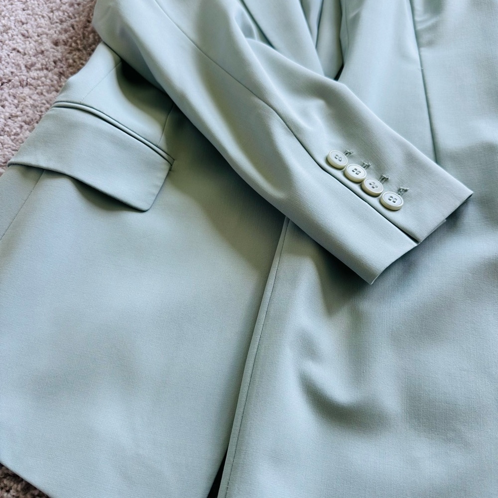Theory Etinnette Wool Blazer Set